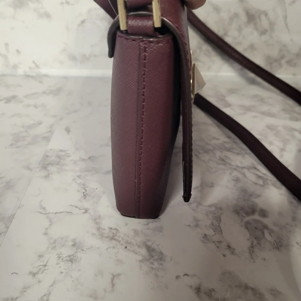 Kate Spade Burgundy Saffiano Leather Crossbody Bag Gold Pyramid Turnlock Plum